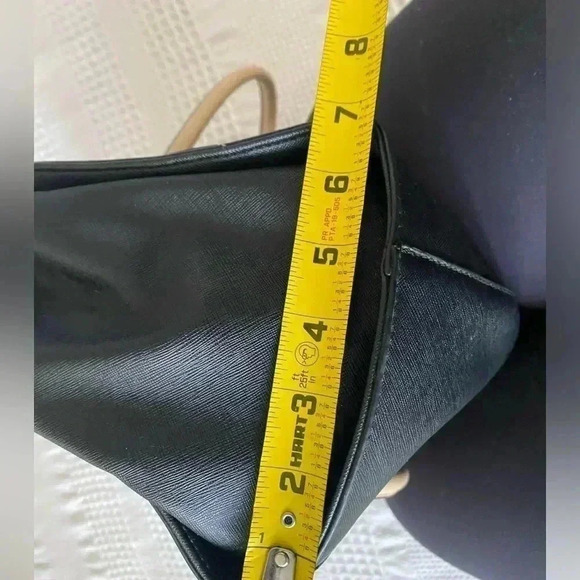 G by Guess Tote Black with Tan Detail Pebbled Leather Travel Bag Shoulder Bag - Picture 16 of 16